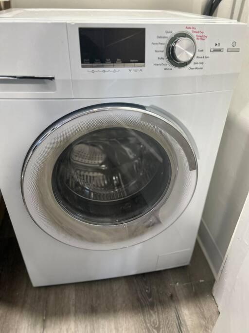 Modern Loft!/Free Parking/Long Stay Friendly! Detroit Ngoại thất bức ảnh